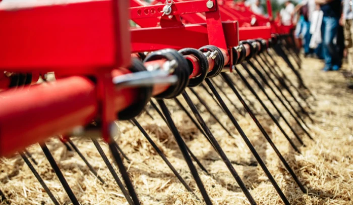 Зубопружинные бороны LIRA