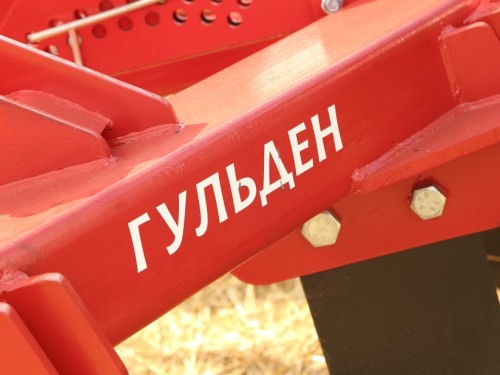 Лозівські машини презентують продукцію для великого агрохолдингу Черкаської області