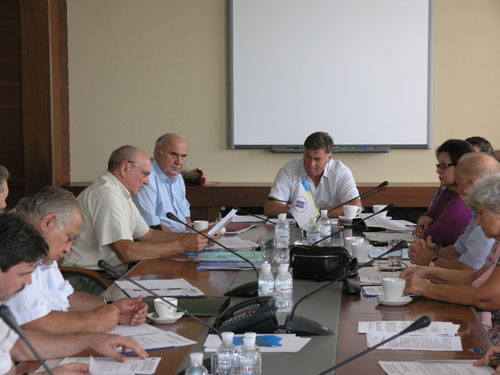 Народный депутат Украины Анатолий Гиршфельд провел совещание с работодателями Харьковской области